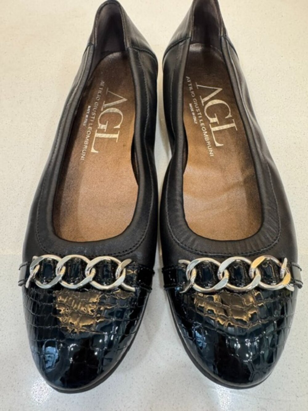 AGL Attilio Giusti Leombruni Chain link Cap-Toe Ballet Flats sz 39 Black